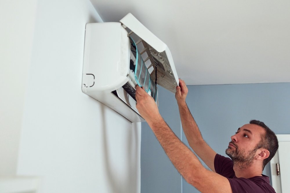 Expert Ac repairing service in Muscat